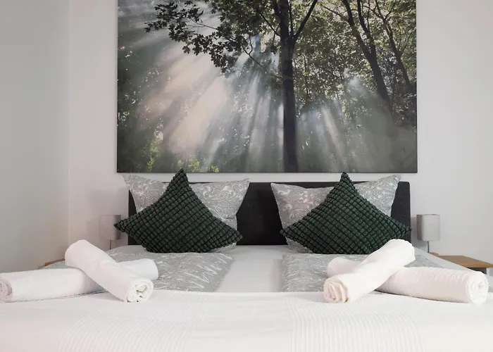 公寓 Near Main Train Station & Old Hall *